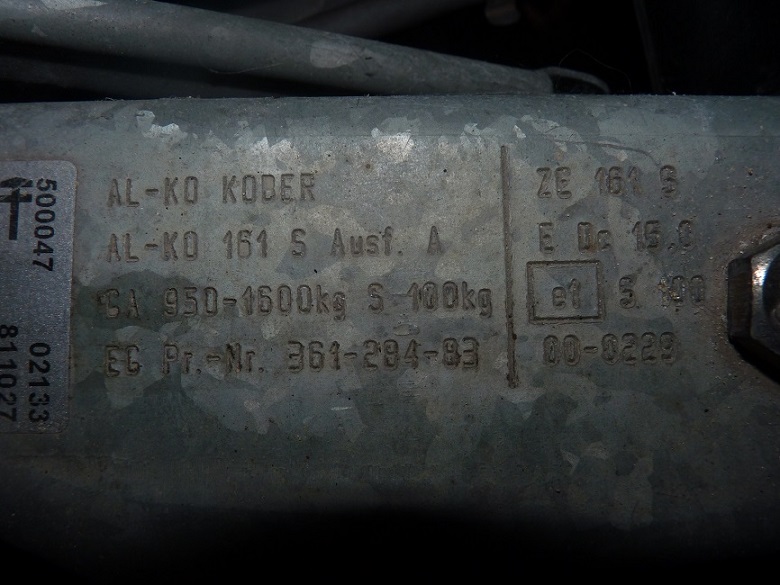 PLAQUE CONSTRUCTEUR.JPG