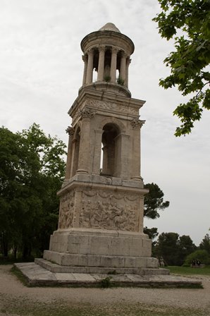 11 GLANUM à St REMY.jpg