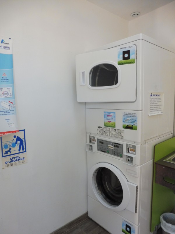 10 LAVE LINGE.JPG