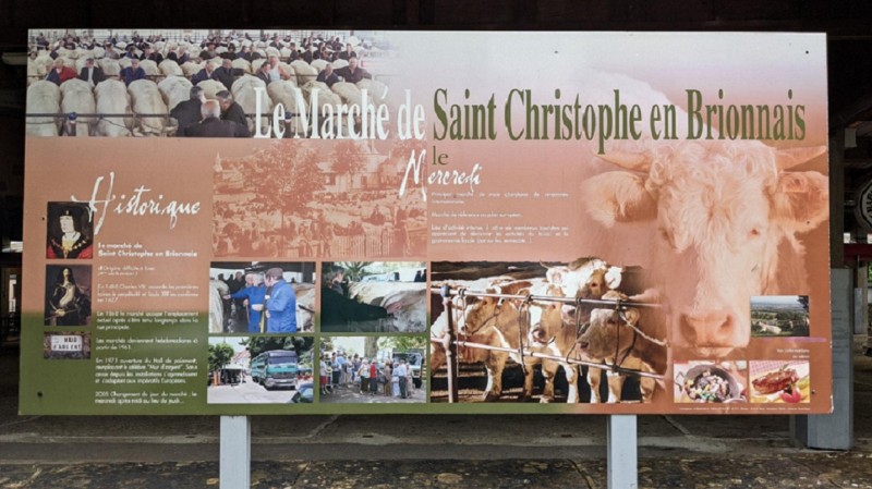 Le marché en couleurs.jpg