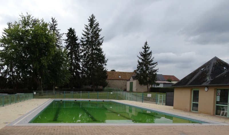 13 PISCINE.JPG