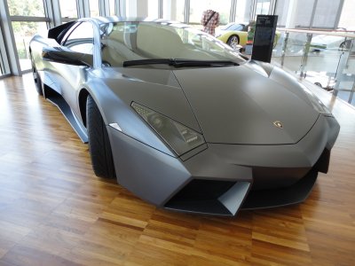 lamborghini-1.jpg