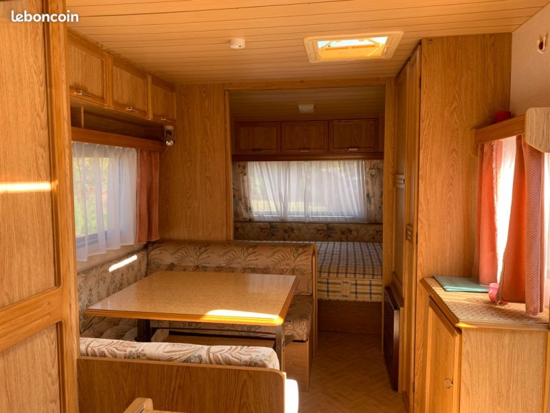 interieur caravelair bahia 460.jpg