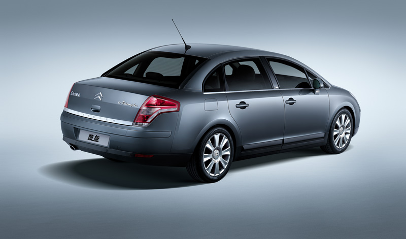 S0-Citroen-C-Triomphe-la-C4-chinoise-a-coffre-50288.jpg