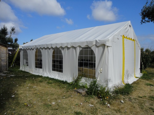 Barnum du camping La Fontaine